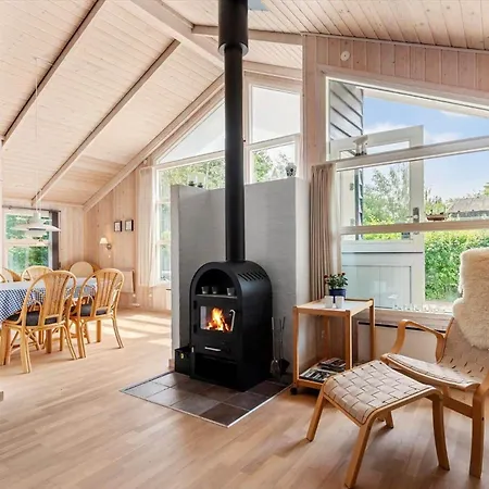 84335-8400-bjarkes-grund-3 * Ebeltoft