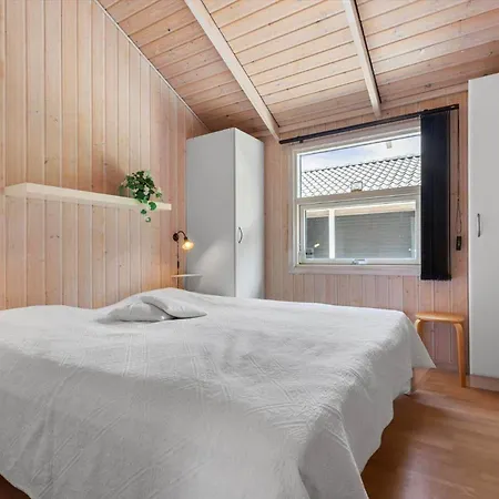 84335-8400-bjarkes-grund-3 Ebeltoft